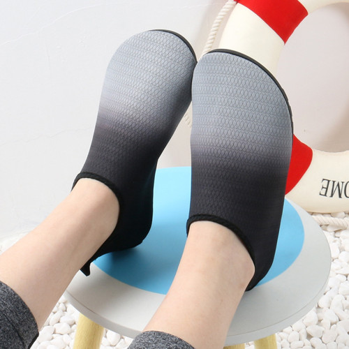 沙灘襪鞋成人漂流浮潛潛水沙灘趕海鞋溯谿鞋軟底室內健身鞋瑜珈鞋