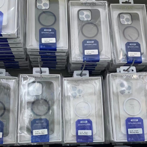 皮皮魯晶瑩磁吸款德國拜爾pc材質薄全包硬殼iPhone蘋果17系列新款 皮皮魯晶瑩磁吸款德國拜爾pc材質薄全包硬殼iPhone蘋果17系列新款