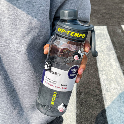 道奇得心塑膠杯太空杯運動大容量水杯簡約學生軍訓可攜式水壺tritan 道奇得心塑膠杯太空杯運動大容量水杯簡約學生軍訓可攜式水壺tritan