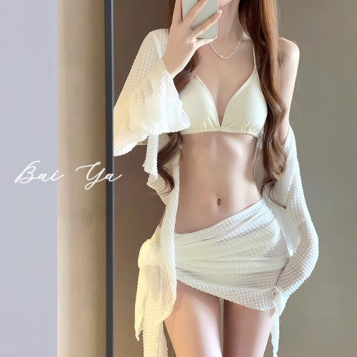 比基尼泳衣女四件套分體顯瘦小胸長袖防曬紅色度假泡溫泉沙灘戯水