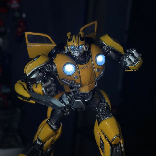 變形金剛 大黃蜂 樹脂雕像模型擺件GK大號尺寸高62寬50 20斤左右 變形金剛 大黃蜂 樹脂雕像模型擺件GK大號尺寸高62寬50 20斤左右