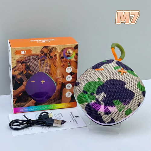 新款笑臉氛圍燈藍牙音箱迷你藍牙小音響 戶外低音砲藍牙音響 新款笑臉氛圍燈藍牙音箱迷你藍牙小音響 戶外低音砲藍牙音響