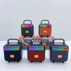 新款BS-43藍牙音箱氛圍燈戶外可攜式迷你家用桌面低音砲音響