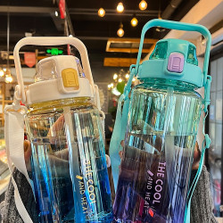 2000ml大容量水杯女新款2025耐高溫帶刻度塑膠吸管杯男款運動水壺