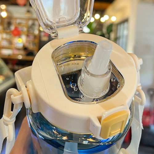 2000ml大容量水杯女新款2025耐高溫帶刻度塑膠吸管杯男款運動水壺 2000ml大容量水杯女新款2025耐高溫帶刻度塑膠吸管杯男款運動水壺