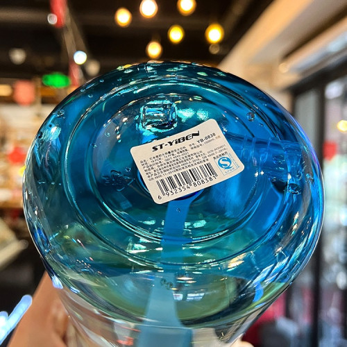 2000ml大容量水杯女新款2025耐高溫帶刻度塑膠吸管杯男款運動水壺 2000ml大容量水杯女新款2025耐高溫帶刻度塑膠吸管杯男款運動水壺