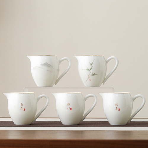 羊脂玉瓷美人公道杯德化白瓷陶瓷茶壺分茶器功夫茶具勻茶杯分茶器 羊脂玉瓷美人公道杯德化白瓷陶瓷茶壺分茶器功夫茶具勻茶杯分茶器