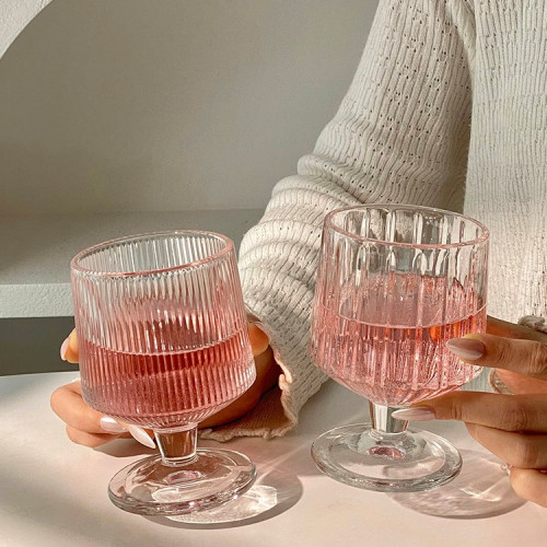 竪條紋矮款腳杯子ins高顔值家用玻璃杯飲料果汁水杯洋酒杯冰淇淋 竪條紋矮款腳杯子ins高顔值家用玻璃杯飲料果汁水杯洋酒杯冰淇淋