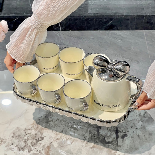 奶油風陶瓷水杯子家用套裝茶杯茶具茶壺輕奢客廳新婚喬遷生日禮物 奶油風陶瓷水杯子家用套裝茶杯茶具茶壺輕奢客廳新婚喬遷生日禮物