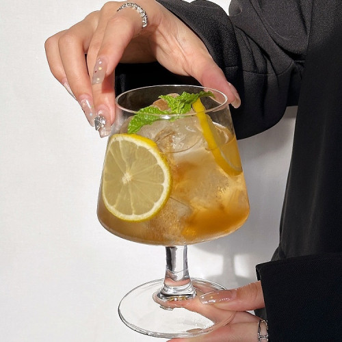 ins高腳水果茶杯玻璃杯網紅餐廳果汁氣泡水杯白蘭地杯冷飲料杯子 ins高腳水果茶杯玻璃杯網紅餐廳果汁氣泡水杯白蘭地杯冷飲料杯子