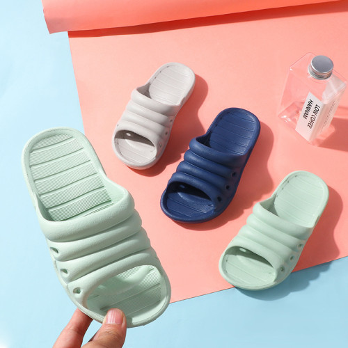 兒童拖鞋耐穿夏男童浴室防滑洗澡親子涼拖鞋中大童室內家用寶寶 兒童拖鞋耐穿夏男童浴室防滑洗澡親子涼拖鞋中大童室內家用寶寶