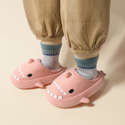 兒童eva拖鞋秋冬軟底家用立體卡通鯊魚棉拖室內寶寶防水厚底加厚 兒童eva拖鞋秋冬軟底家用立體卡通鯊魚棉拖室內寶寶防水厚底加厚