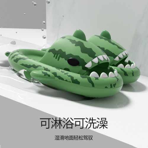 西瓜鯊魚拖鞋情侶夏季厚底踩屎感卡通批法家居休閒涼拖鞋