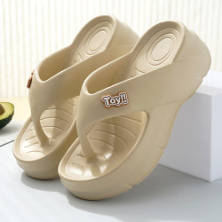 人字拖女夏季新款外穿厚底踩屎感沙灘防滑網紅夾腳拼色涼拖 鞋批