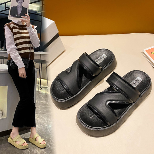 新款涼鞋女外穿夏季厚底時尚ins網紅沙灘百搭軟底增高涼拖鞋平底 新款涼鞋女外穿夏季厚底時尚ins網紅沙灘百搭軟底增高涼拖鞋平底