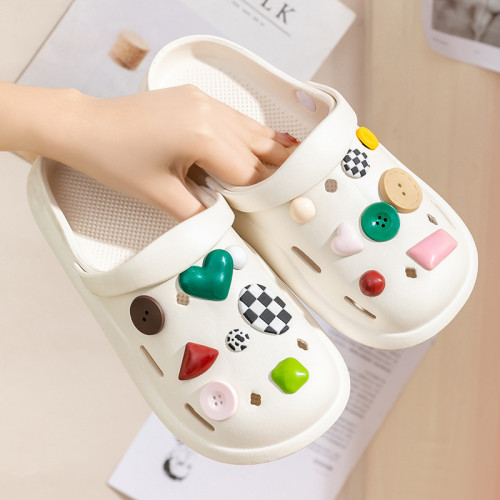 紐釦洞洞鞋女款夏季2024新款卡通外穿厚底踩屎感防滑包頭半拖鞋