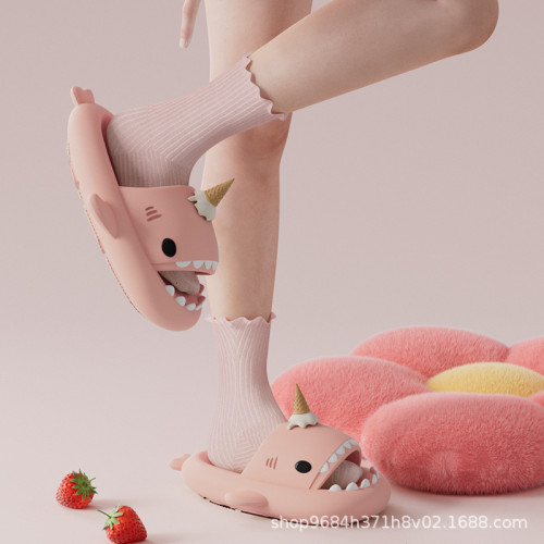 冰激淩鯊魚拖鞋夏季網紅ins爆款厚底EVA抗菌男女情侶款涼拖鞋