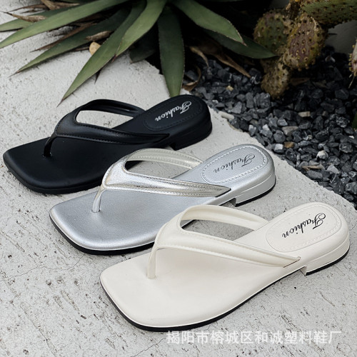 女人字拖鞋坡跟外穿人字拖PVC防滑沙灘夾腳涼拖鞋簡約雙色夾腳鞋