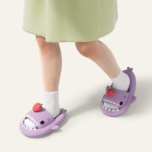 兒童春夏季可愛小草莓鯊魚拖鞋男女童卡通EVA寶寶涼拖鞋 兒童春夏季可愛小草莓鯊魚拖鞋男女童卡通EVA寶寶涼拖鞋