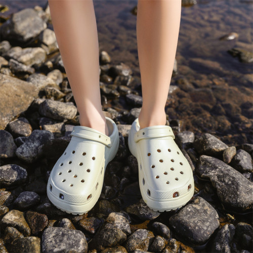 雲朵洞洞鞋女士夏季外穿EVA拖鞋 增高厚底防臭沙灘耐磨透氣包頭拖 雲朵洞洞鞋女士夏季外穿EVA拖鞋 增高厚底防臭沙灘耐磨透氣包頭拖