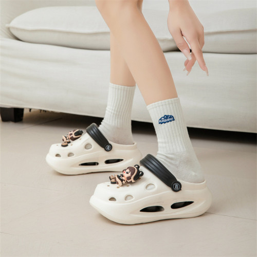 洞洞鞋女夏外穿時尚厚底包頭拖軟底舒適護士鞋防滑半拖海邊沙灘鞋