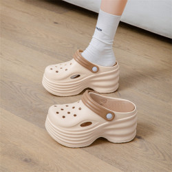 增高洞洞鞋女外穿夏季時尚純色網紅厚底包頭拖鞋松糕跟沙灘涼拖鞋