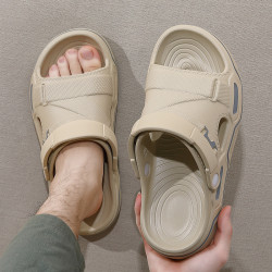 男士涼鞋夏季外穿沙灘軟底踩屎感室內浴室洗澡防滑家居拖鞋男