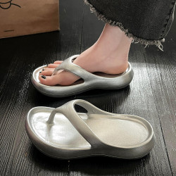 高級感銀色人字拖女士夏季外穿網紅ins潮時尚海邊度假夾趾涼拖鞋