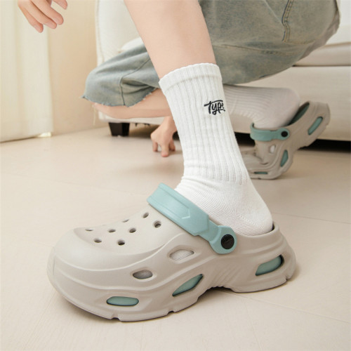 厚底洞洞鞋男夏季2025新款時尚踩屎感沙灘涼鞋防滑包頭拖鞋女士 厚底洞洞鞋男夏季2025新款時尚踩屎感沙灘涼鞋防滑包頭拖鞋女士