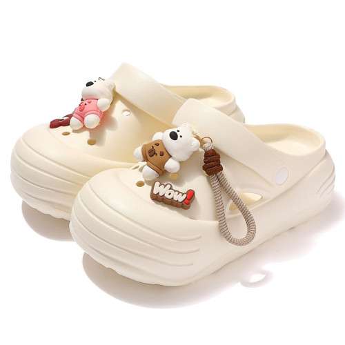 2025春夏新品洞洞鞋可愛小熊掛飾EVA涼拖女外穿防滑透氣一字拖鞋