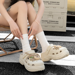 松糕底洞洞鞋女款2025新款辦公室上班防滑懶人涼鞋厚底洞洞鞋女夏