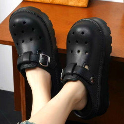 松糕厚底洞洞鞋女外穿2025新款春季增高一腳蹬包頭半拖勃肯涼拖鞋