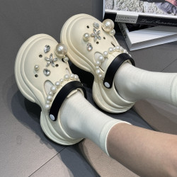 珍珠水鑽洞洞鞋女潮流時尚夏季包頭拖鞋外穿厚底透氣防滑eva涼鞋