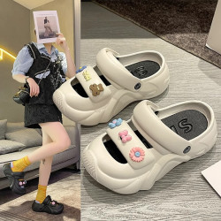 時尚包頭防撞涼鞋夏季外穿厚底增高可愛DIY海邊沙灘防滑洞洞鞋女