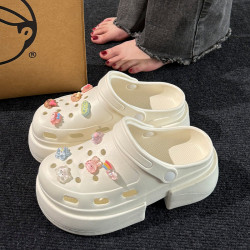 2025新款洞洞鞋女士夏季外穿超火防滑時尚沙灘厚底增高包頭涼拖鞋