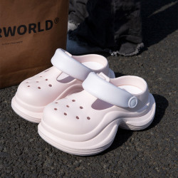 增高洞洞鞋女夏季外穿厚底踩屎感海邊沙灘絕美網紅超火兩穿涼拖鞋