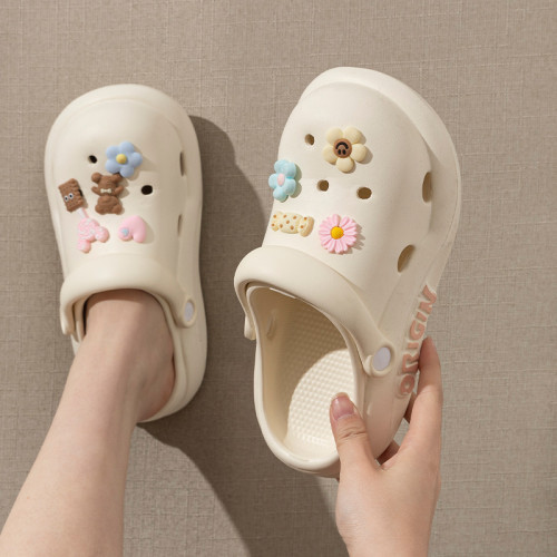 兒童洞洞鞋女童夏季2025新款外穿防滑沙灘包頭軟底踩屎感親子涼拖