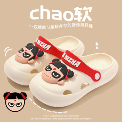 兒童洞洞鞋卡通哪吒2025夏季新款外穿軟底戶外防滑男女童涼鞋