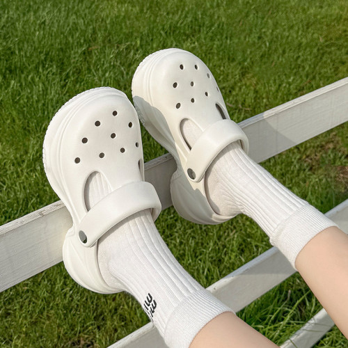 踩屎感小個子增高小蠻腰洞洞鞋女海邊沙灘時尚網紅松糕涼拖鞋 踩屎感小個子增高小蠻腰洞洞鞋女海邊沙灘時尚網紅松糕涼拖鞋