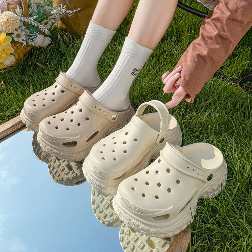 輪胎超厚底外穿包頭拖鞋夏戶外穿防滑踩屎感EVA增高可愛洞洞鞋女 輪胎超厚底外穿包頭拖鞋夏戶外穿防滑踩屎感EVA增高可愛洞洞鞋女