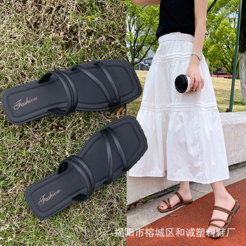 法式平底拖鞋女夏外穿2025新款平底一字帶仙女風度假涼拖鞋ins潮