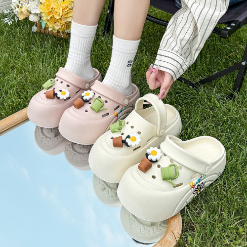 eva洞洞鞋女款夏季海邊沙灘涼鞋戶外防滑厚底外穿可愛配飾DIY花盆 eva洞洞鞋女款夏季海邊沙灘涼鞋戶外防滑厚底外穿可愛配飾DIY花盆