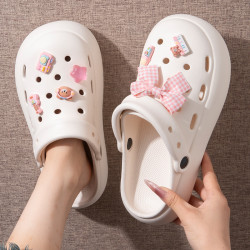 可愛洞洞鞋女夏季新款外穿ins網紅沙灘防滑厚底踩屎感包頭涼拖鞋