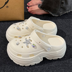 踩屎感厚底洞洞鞋女夏季外穿2025新款超火沙灘防滑包頭涼拖鞋女士