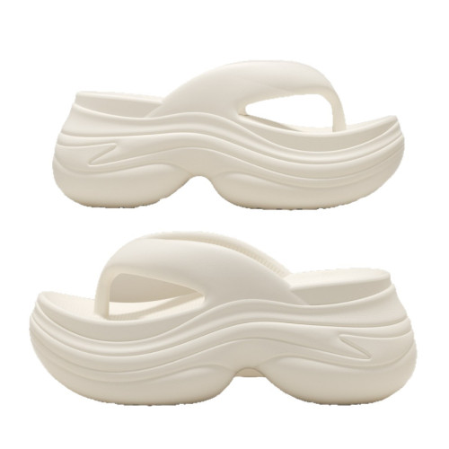 厚底高跟人字拖女夏外穿2025新款海邊沙灘增高涼鞋踩屎感夾腳拖鞋