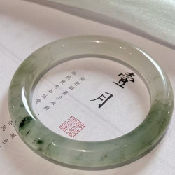 新中式旗袍配飾海鹽冰淇淋圓條粗款叮噹鐲玻璃仿玉鐲子首飾冰透鐲