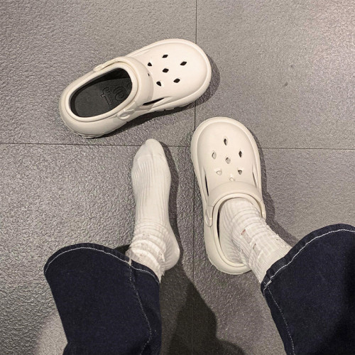 厚底增高踩屎感覺洞洞鞋女夏季室內居家防臭防滑休閒柔軟沙灘拖鞋 厚底增高踩屎感覺洞洞鞋女夏季室內居家防臭防滑休閒柔軟沙灘拖鞋