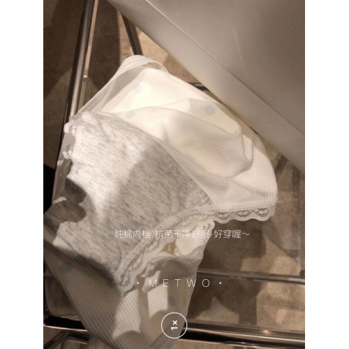 METWO波點內褲女日系純棉甜美中腰抗菌竹炭襠少女透氣包臀褲