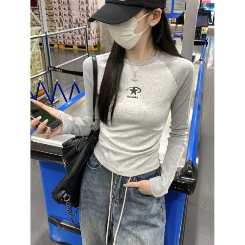 春秋冬季新款ins撞色插肩袖印花T恤女上衣美式辣妹長袖T恤打底衫 春秋冬季新款ins撞色插肩袖印花T恤女上衣美式辣妹長袖T恤打底衫