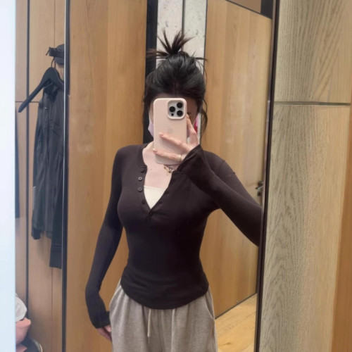 lulu fend 長袖亨利衫修身顯瘦套頭螺紋針織打底衫運動內搭女T恤 lulu fend 長袖亨利衫修身顯瘦套頭螺紋針織打底衫運動內搭女T恤